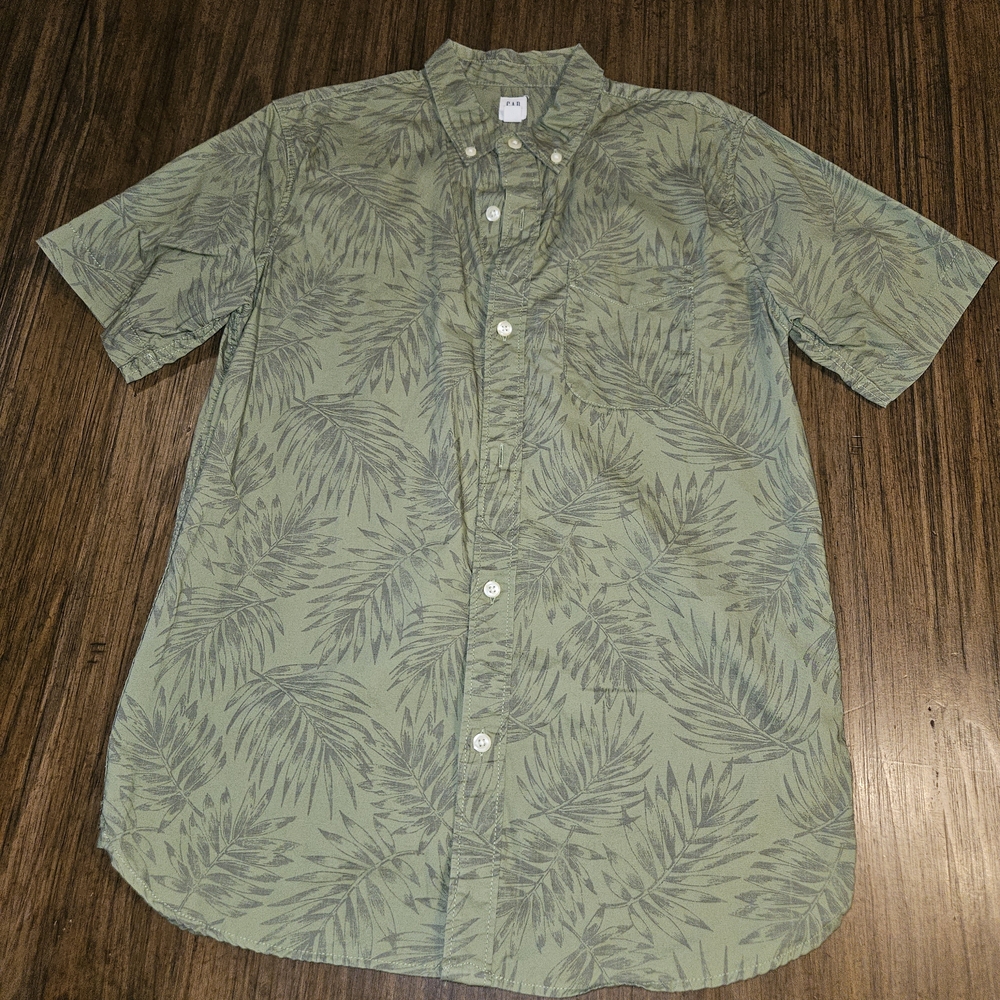 GAP Olive Leaf Pattern Button-Down Shirt